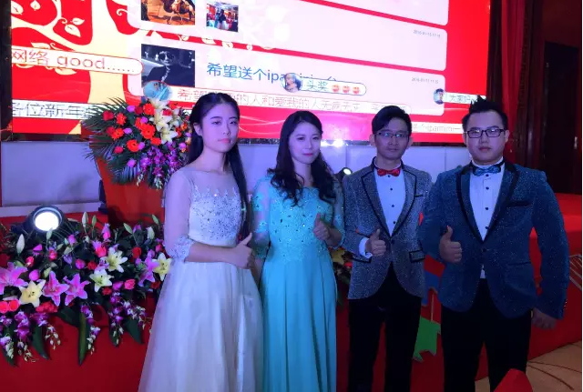 卓诚集团“四大名嘴”掌声鲜花是属于你们的